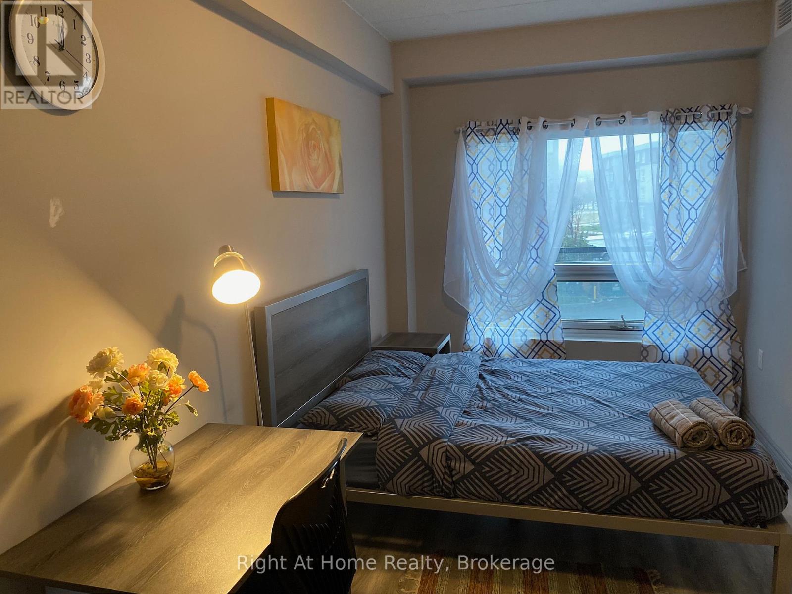 G310 - 275 Larch Street, Waterloo, Ontario  N2L 0J4 - Photo 21 - X13141070