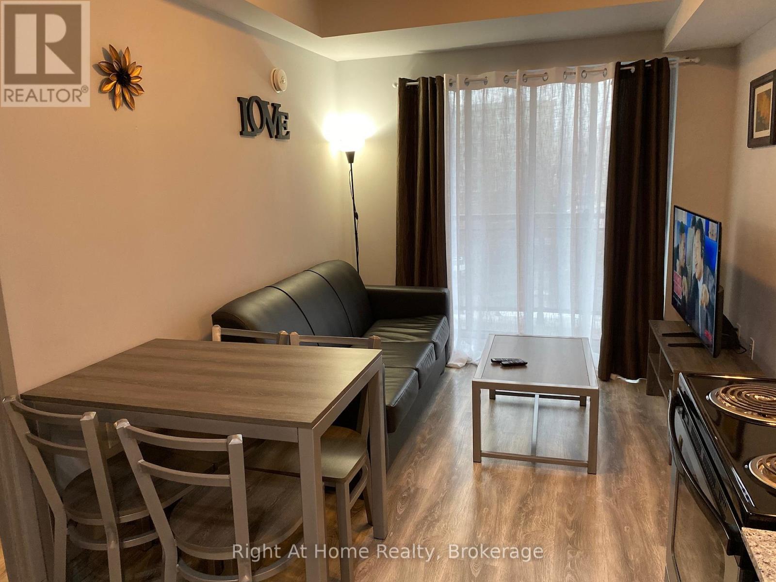 G310 - 275 Larch Street, Waterloo, Ontario  N2L 0J4 - Photo 7 - X13141070