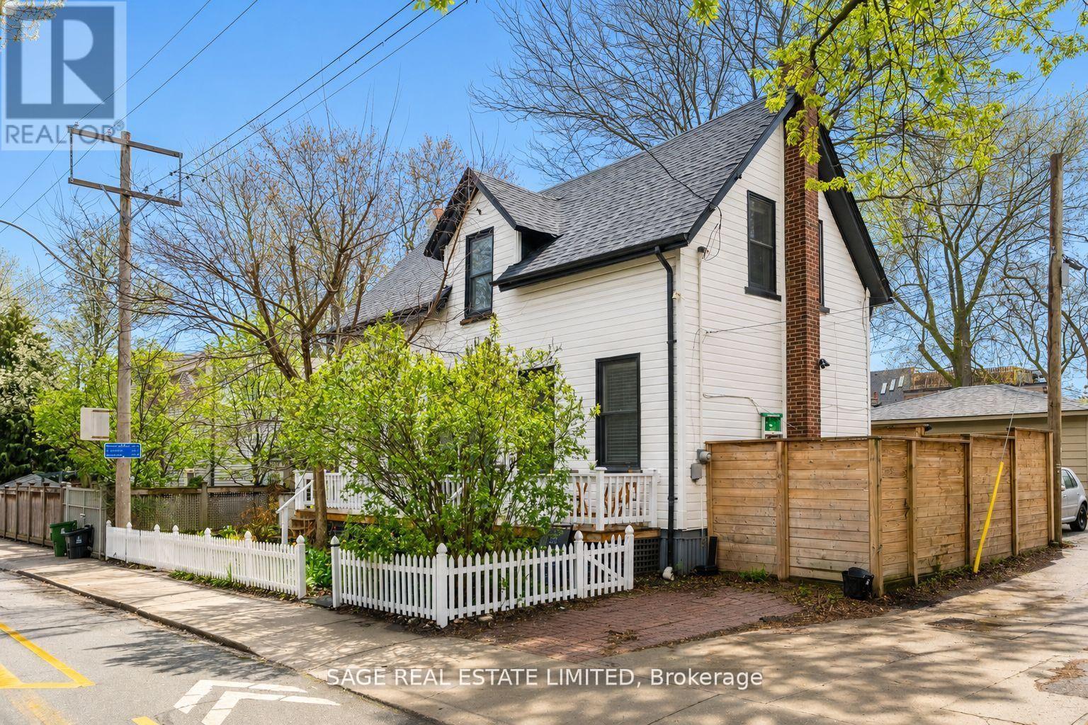 438 Sumach Street, Toronto, Ontario  M4X 1V7 - Photo 24 - C13141052