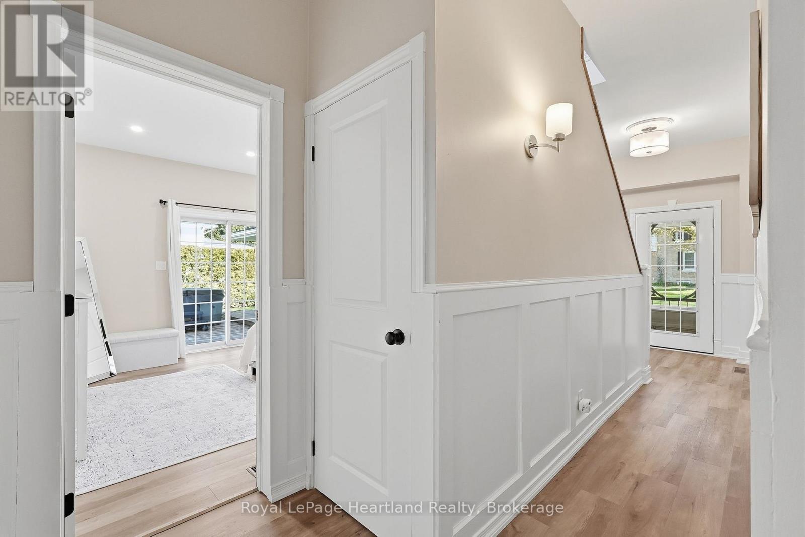 16 King Street, Huron East, Ontario  N0G 1H0 - Photo 12 - X13141060