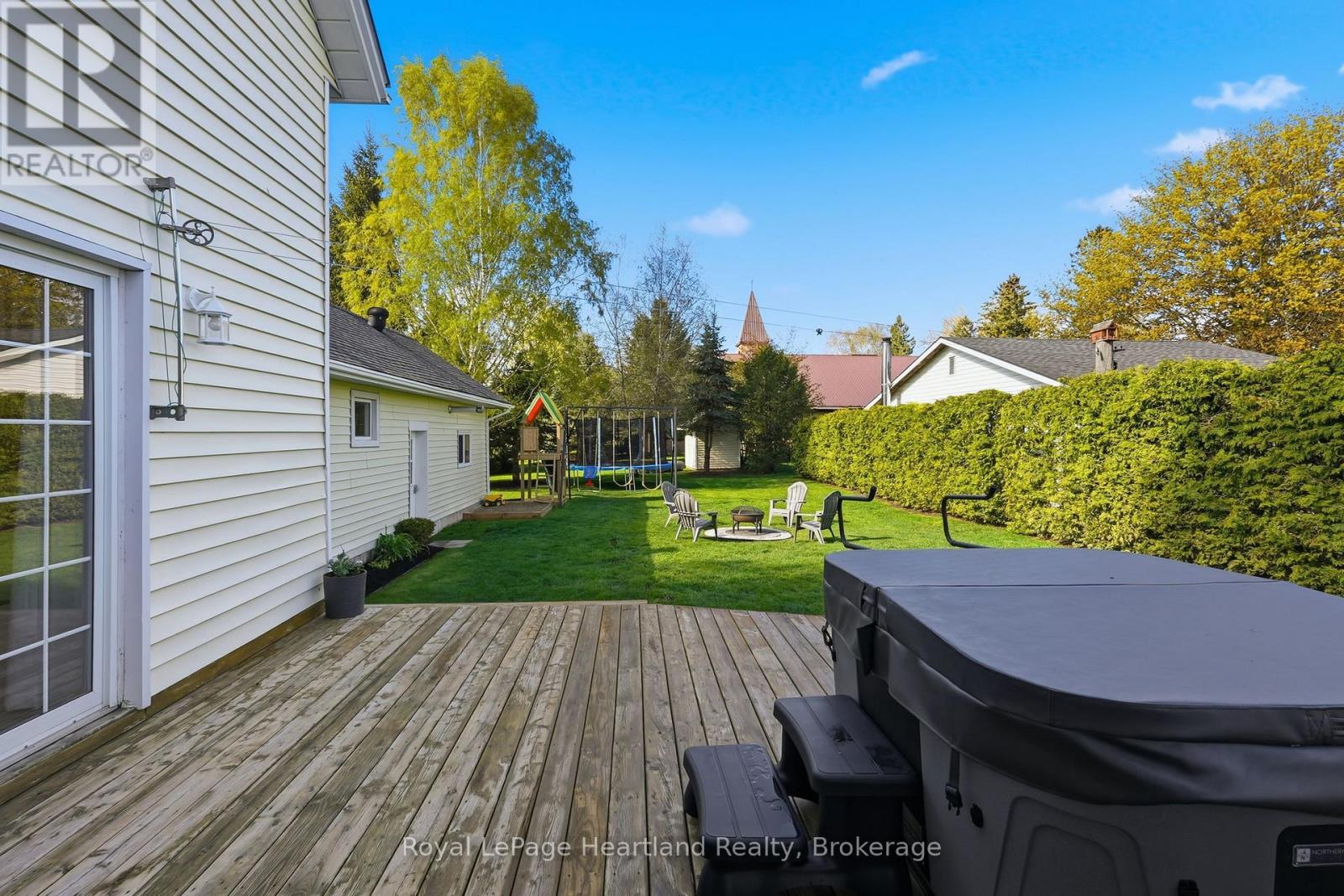 16 King Street, Huron East, Ontario  N0G 1H0 - Photo 40 - X13141060