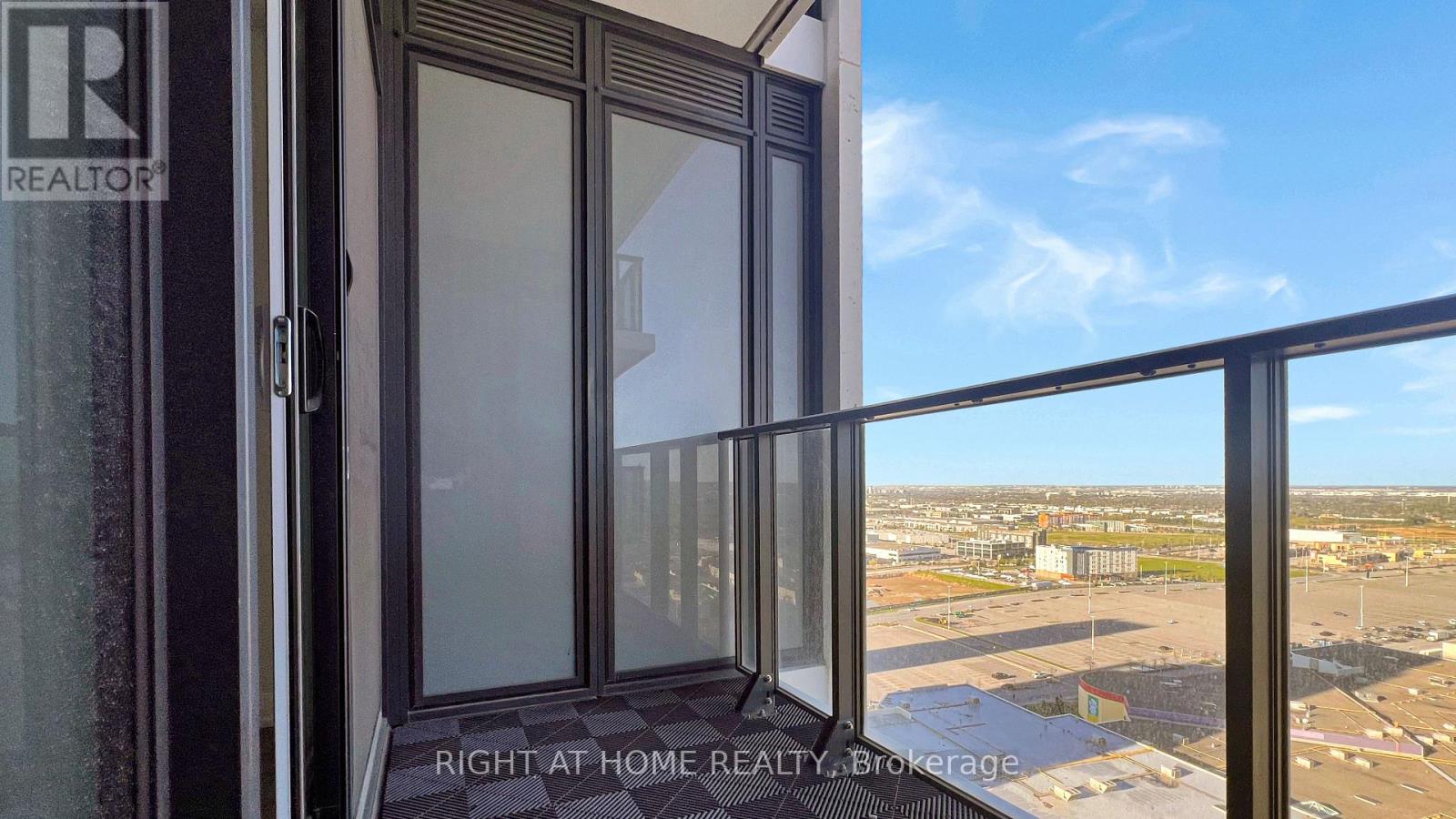 2219 - 9000 Jane Street, Vaughan, Ontario  L4K 0M6 - Photo 13 - N13141056