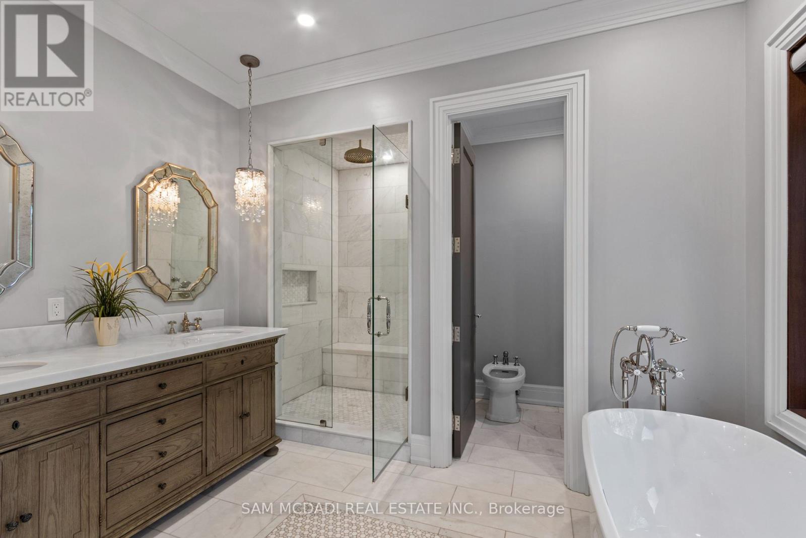 1134 Welwyn Drive, Mississauga, Ontario  L5J 3J3 - Photo 25 - W13141066