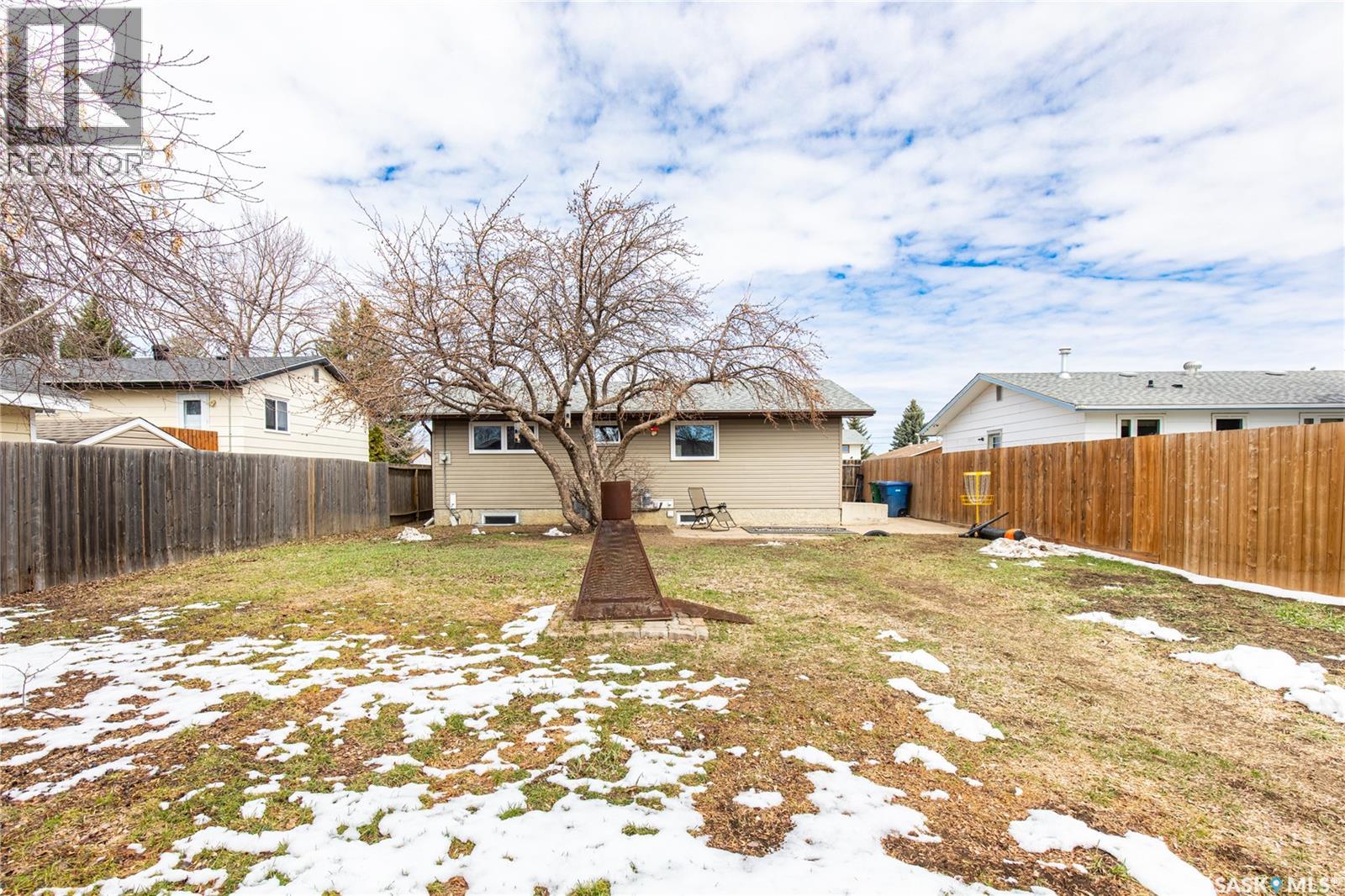 1511 Glendale Street, Moose Jaw, Saskatchewan  S6H 7B3 - Photo 49 - SK034571