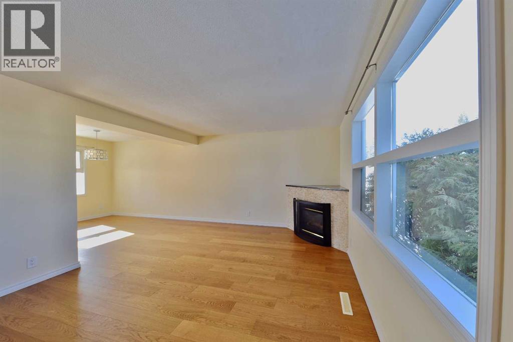 525 32 Avenue NE, Calgary, Alberta  T2E 2H3 - Photo 6 - A2293544