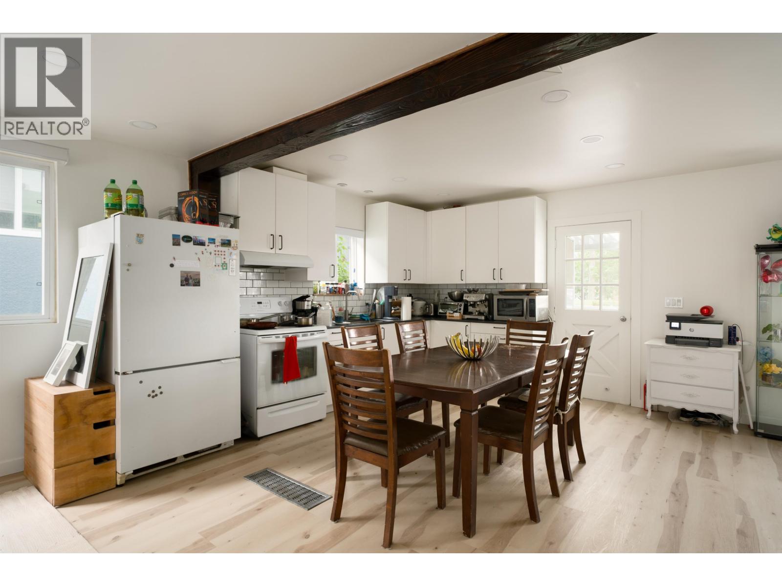 2066 E 23rd Avenue, Vancouver, British Columbia  V5N 2V1 - Photo 10 - R3124077