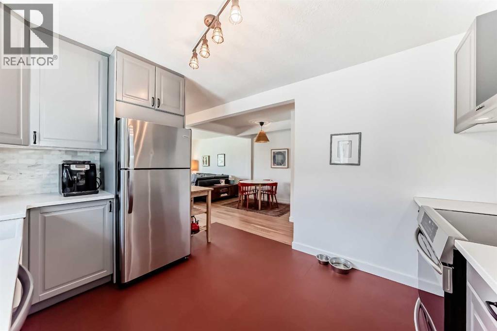 2709 16a Street NW, Calgary, Alberta  T2M 3R7 - Photo 11 - A2305953