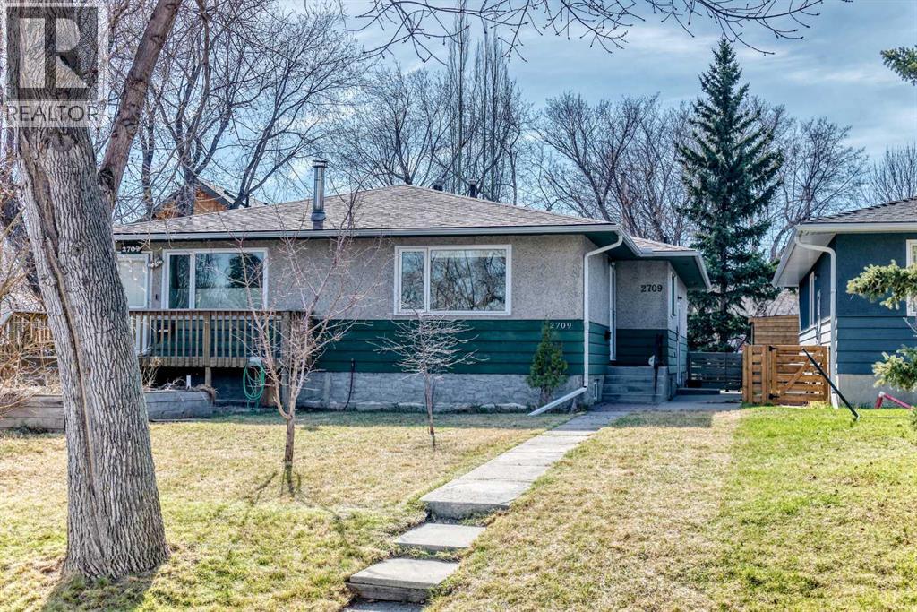 2709 16a Street NW, Calgary, Alberta  T2M 3R7 - Photo 1 - A2305953