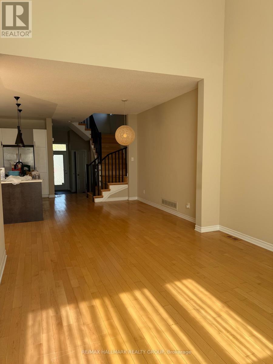 1158 Tischart Crescent, Ottawa, Ontario  K2T 0G4 - Photo 12 - X13140864