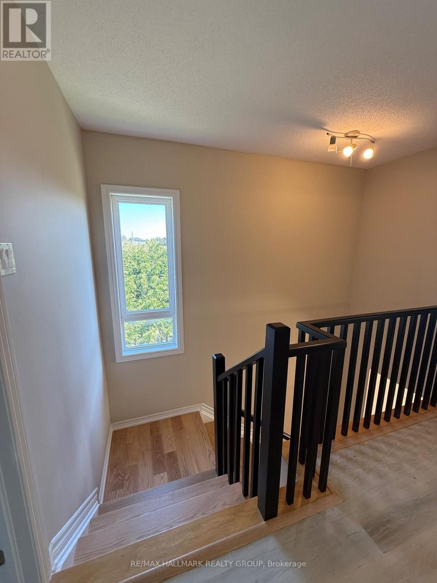 1158 Tischart Crescent, Ottawa, Ontario  K2T 0G4 - Photo 14 - X13140864