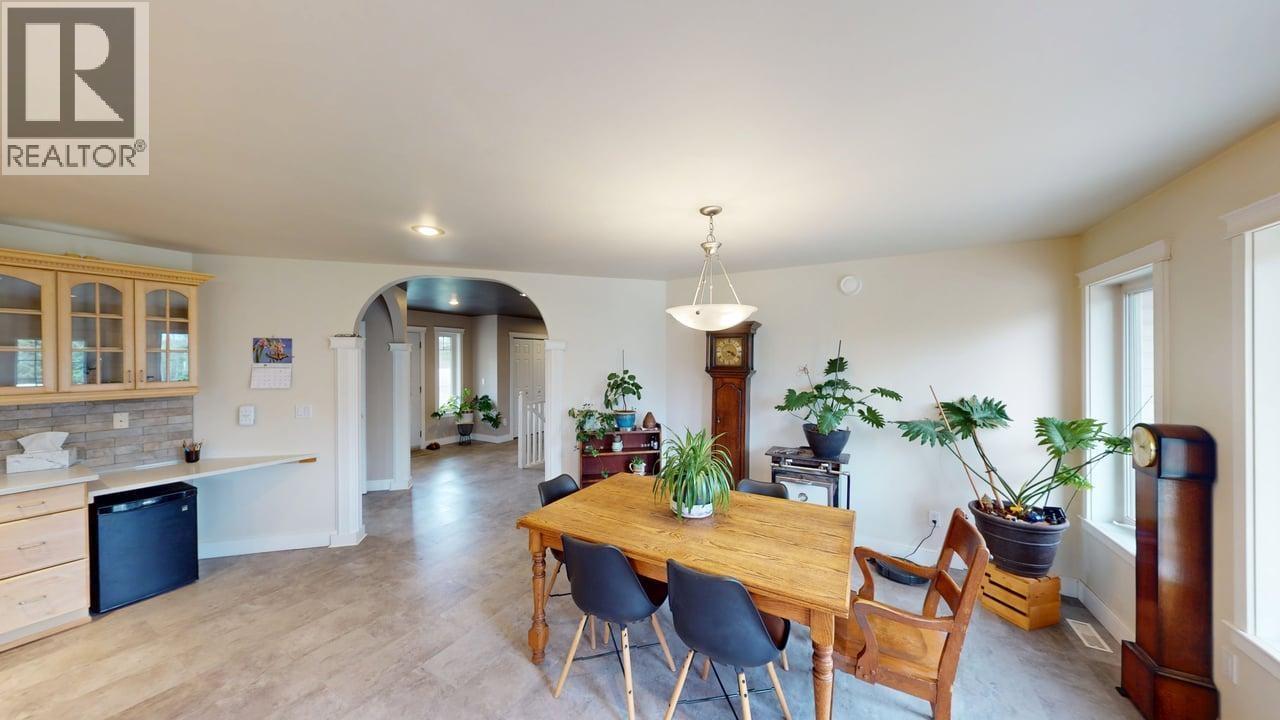 13043 Hunters Lane, Charlie Lake, British Columbia  V0C 1H0 - Photo 18 - R3123676