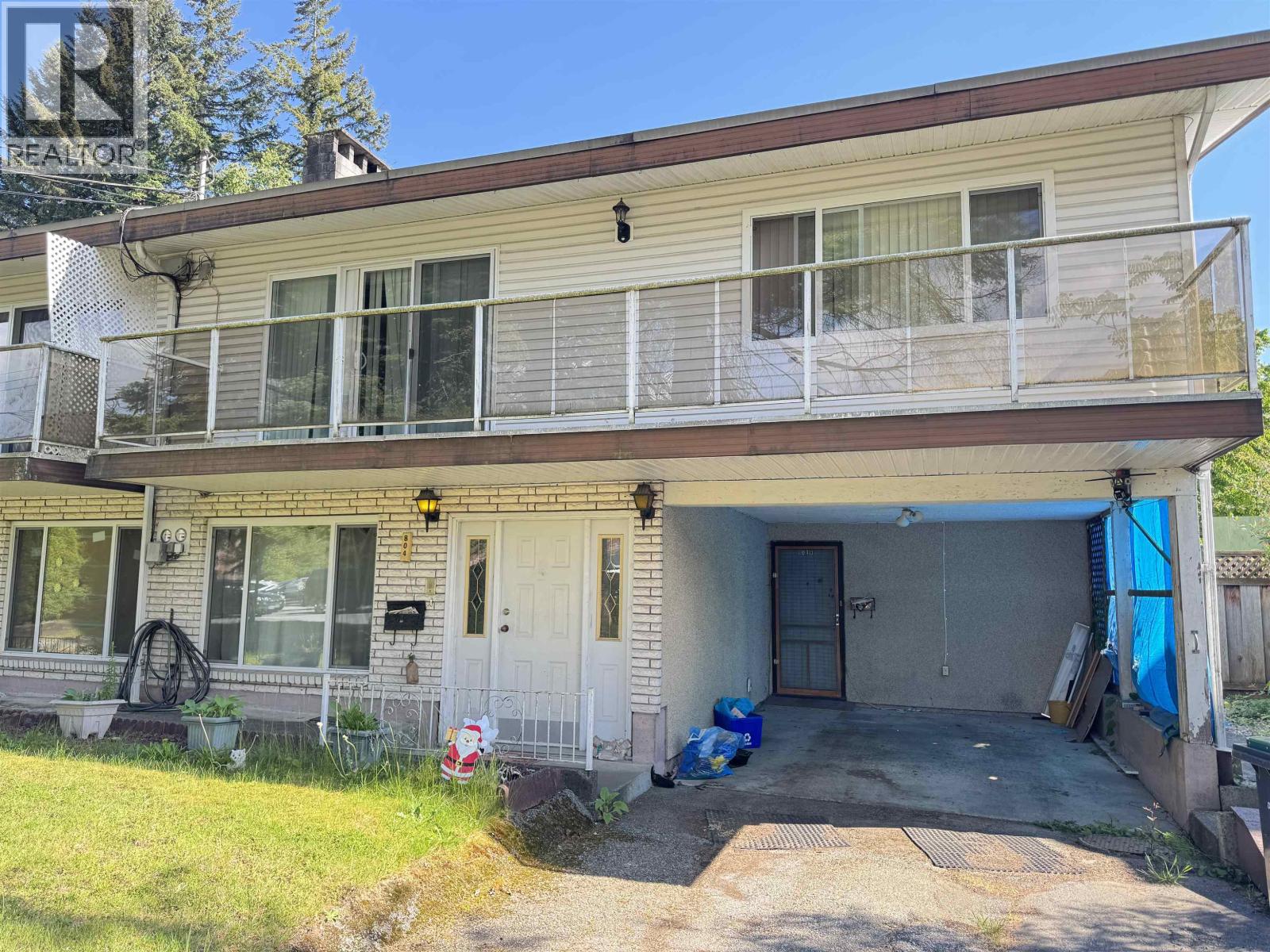 804-806 Ingersoll Avenue, Coquitlam, British Columbia  V3J 4L9 - Photo 2 - R3121987