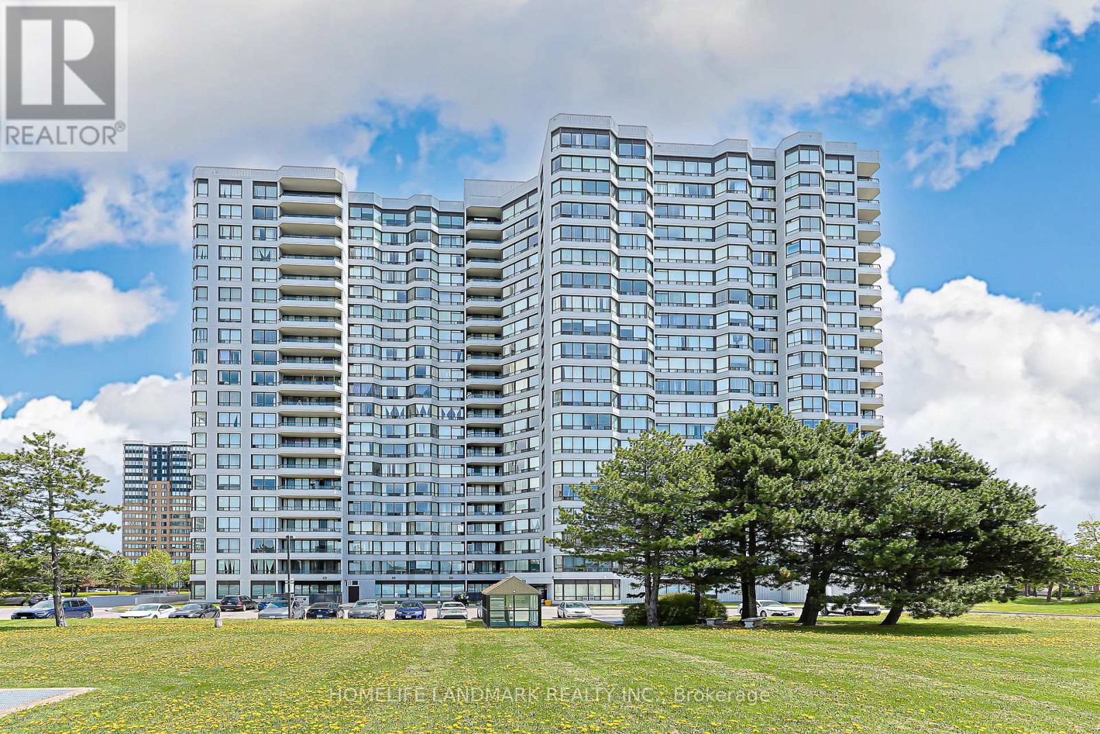 1413 - 350 Alton Towers Circle, Toronto, Ontario M1V 5E3 - Photo 2 - E13141082