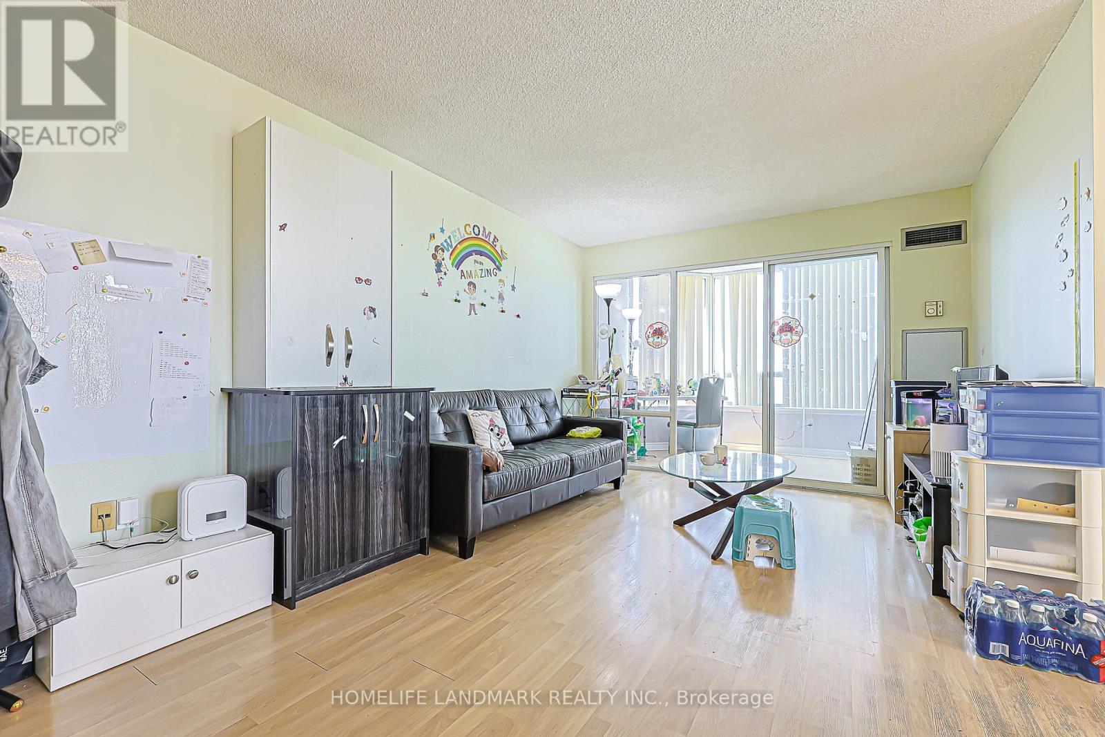1413 - 350 Alton Towers Circle, Toronto, Ontario M1V 5E3 - Photo 7 - E13141082