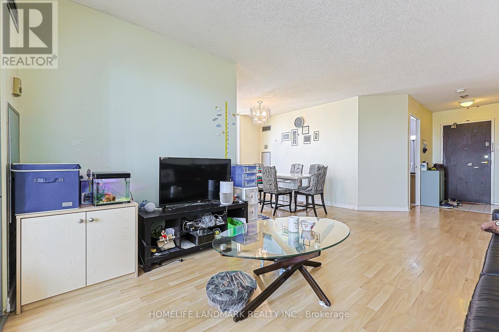 1413 - 350 Alton Towers Circle, Toronto, Ontario M1V 5E3 - Photo 9 - E13141082