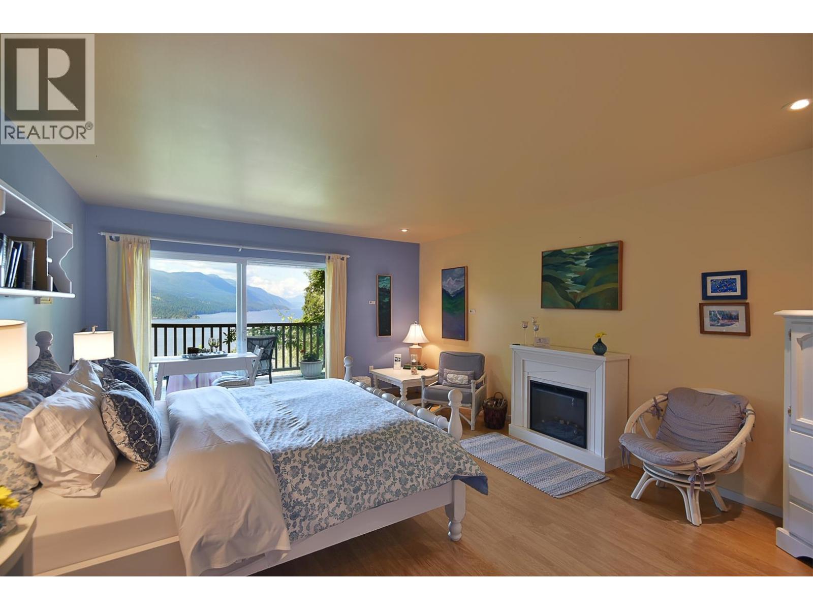5870 Skookumchuk Road, Sechelt, British Columbia  V7Z 0P3 - Photo 26 - R3124632