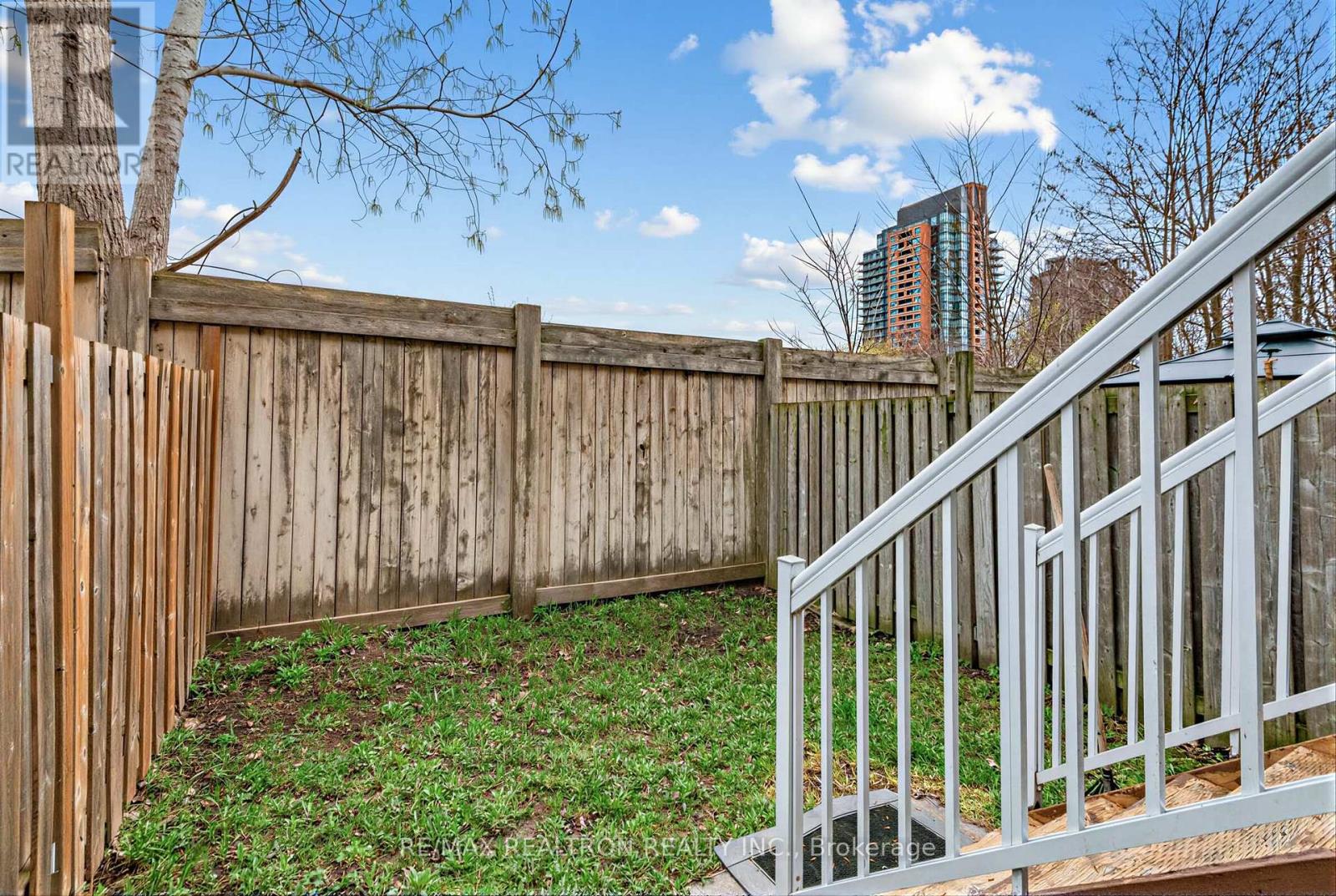 21 Cullcastle Street, Ajax, Ontario  L1S 0B1 - Photo 32 - E13141118