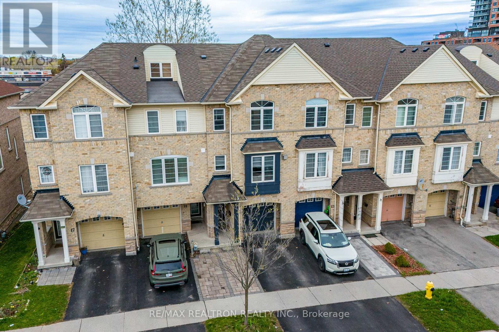 21 Cullcastle Street, Ajax, Ontario  L1S 0B1 - Photo 34 - E13141118