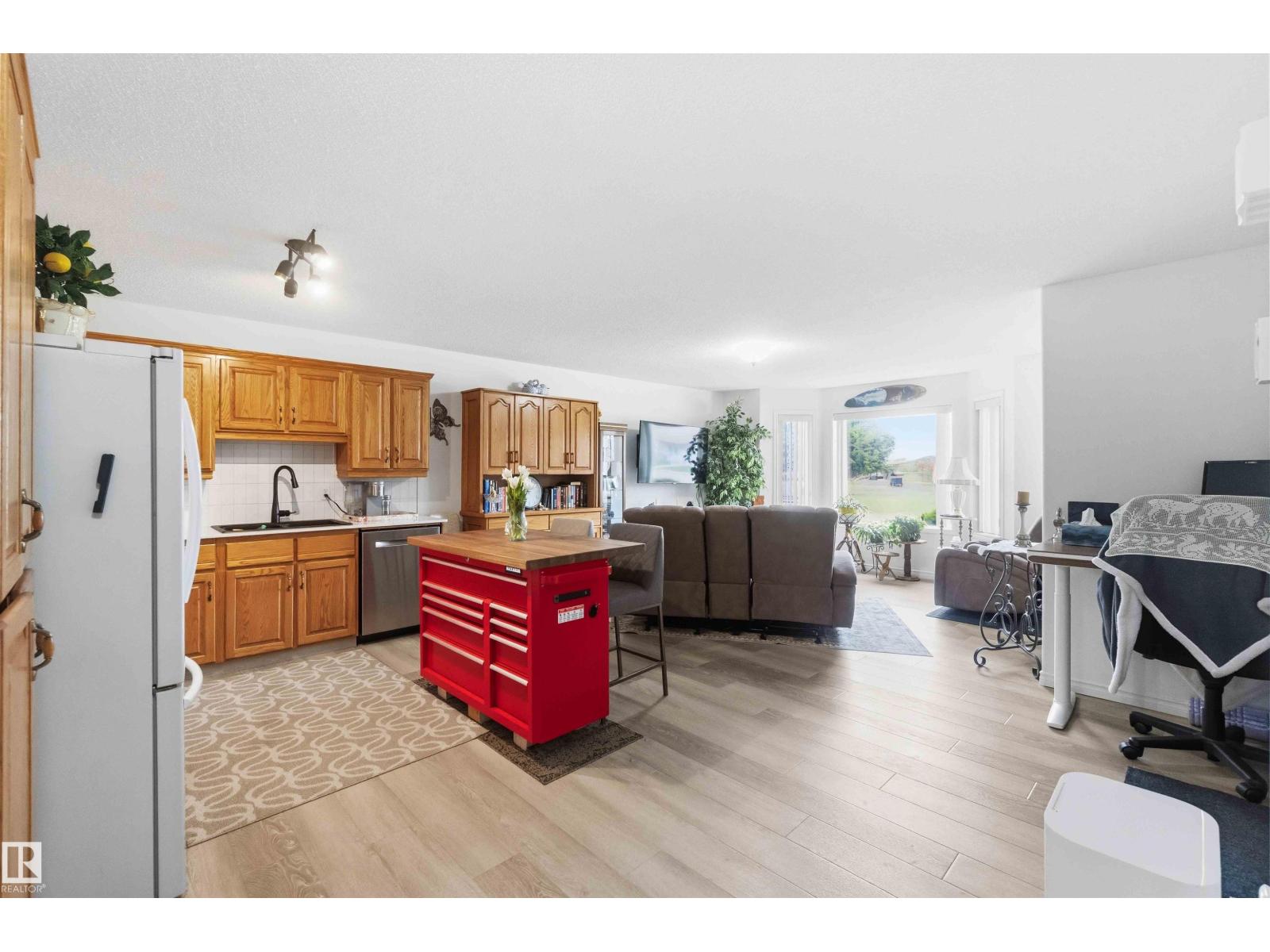 5138 47 St, Redwater, Alberta  T0A 2W0 - Photo 4 - E4488476
