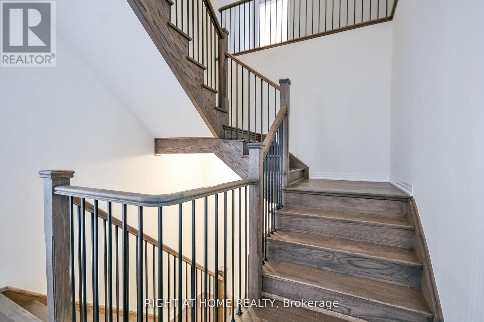 215 Sutherland Street, Clearview (Stayner), Ontario  L0M 1S0 - Photo 3 - S13141120