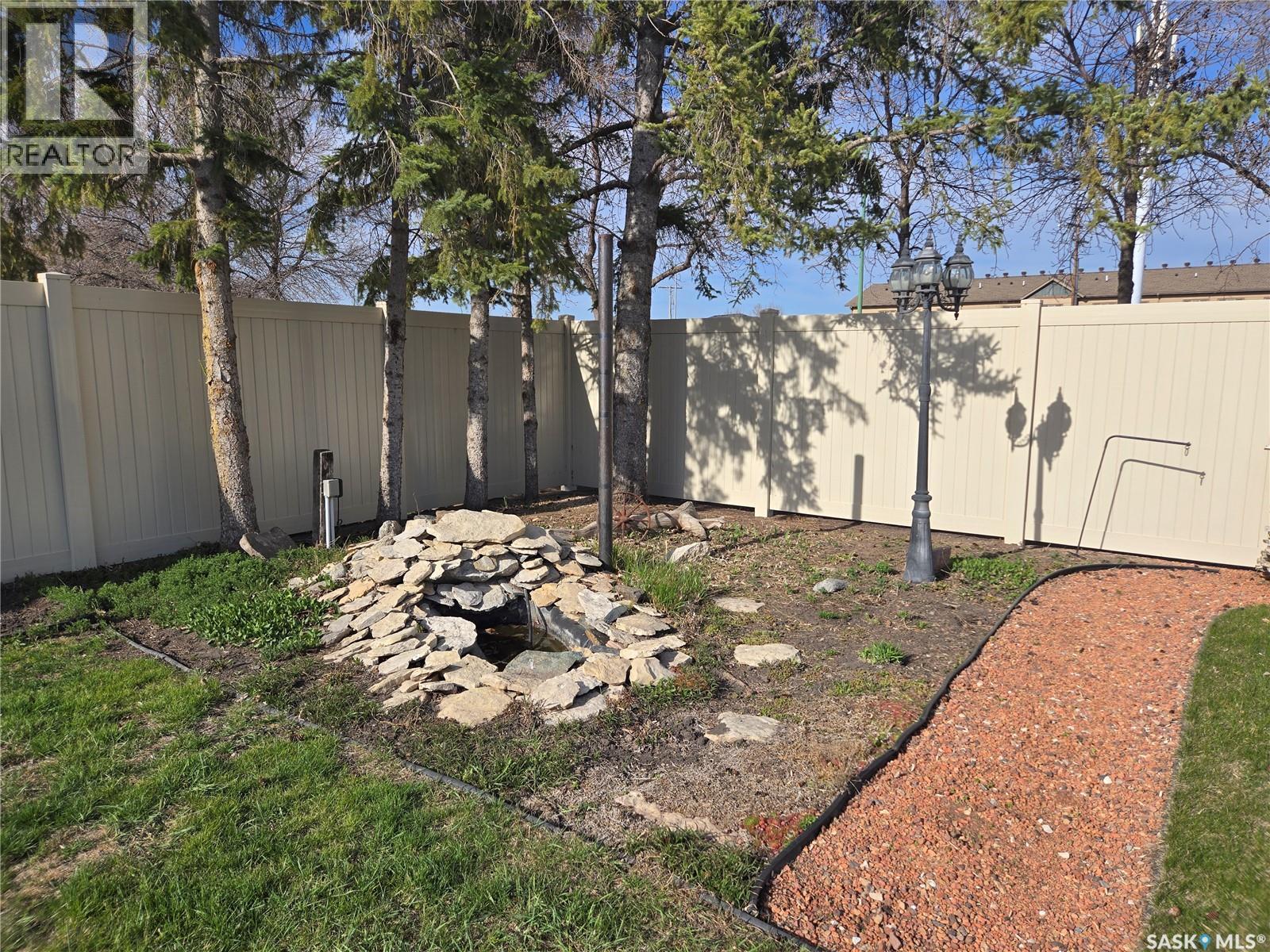15 Mackenzie Drive, Yorkton, Saskatchewan  S3N 3M6 - Photo 29 - SK036276
