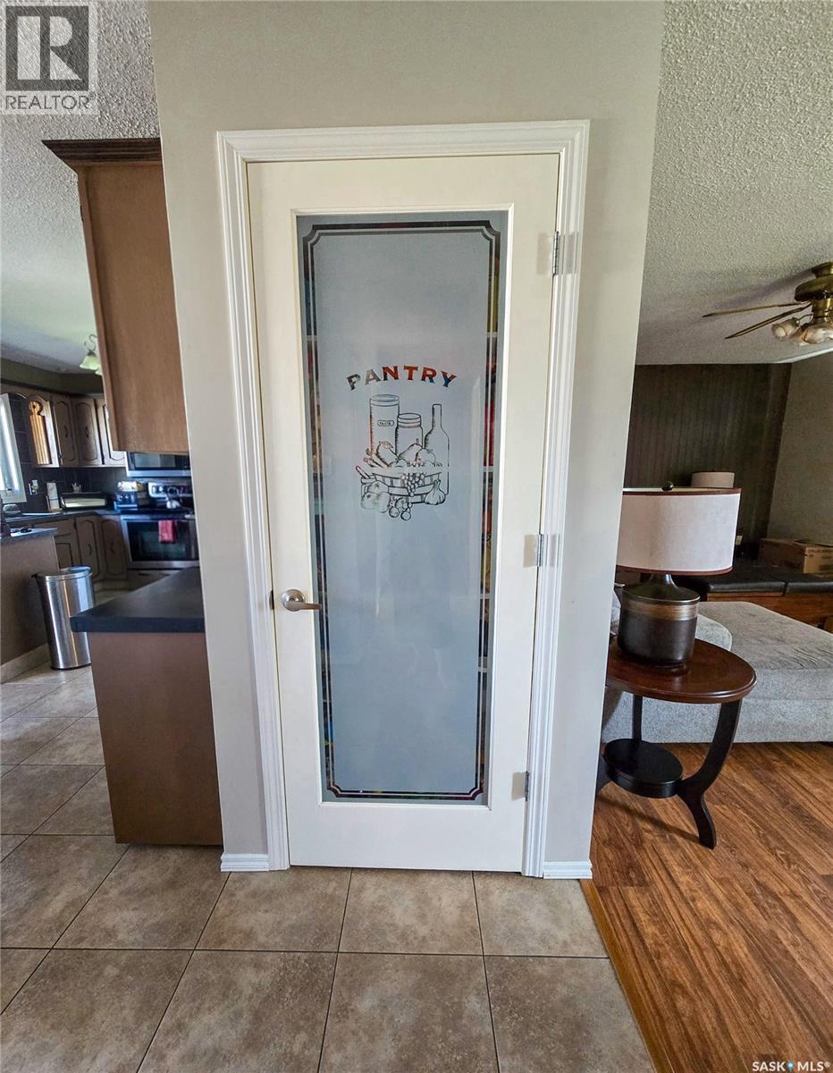 15 Mackenzie Drive, Yorkton, Saskatchewan  S3N 3M6 - Photo 9 - SK036276