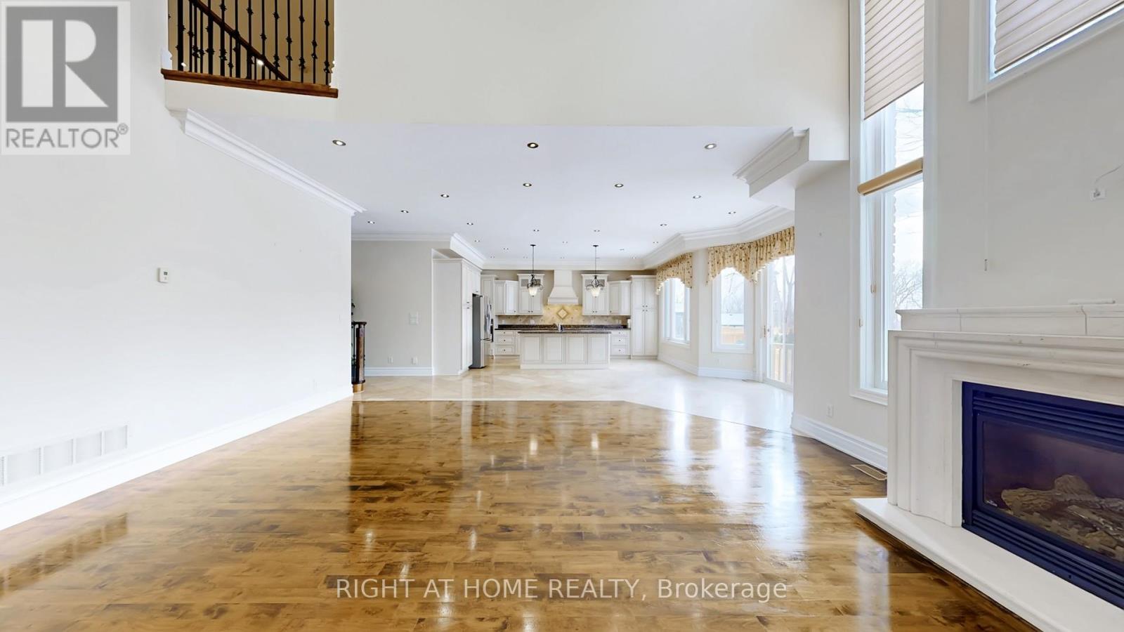 3414 Joan Drive, Mississauga, Ontario  L5B 1T5 - Photo 8 - W13141110