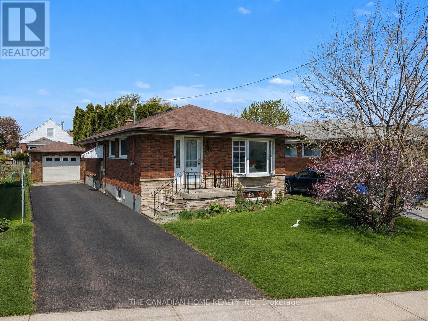 196 TUXEDO AVE AVENUE, Hamilton, Ontario