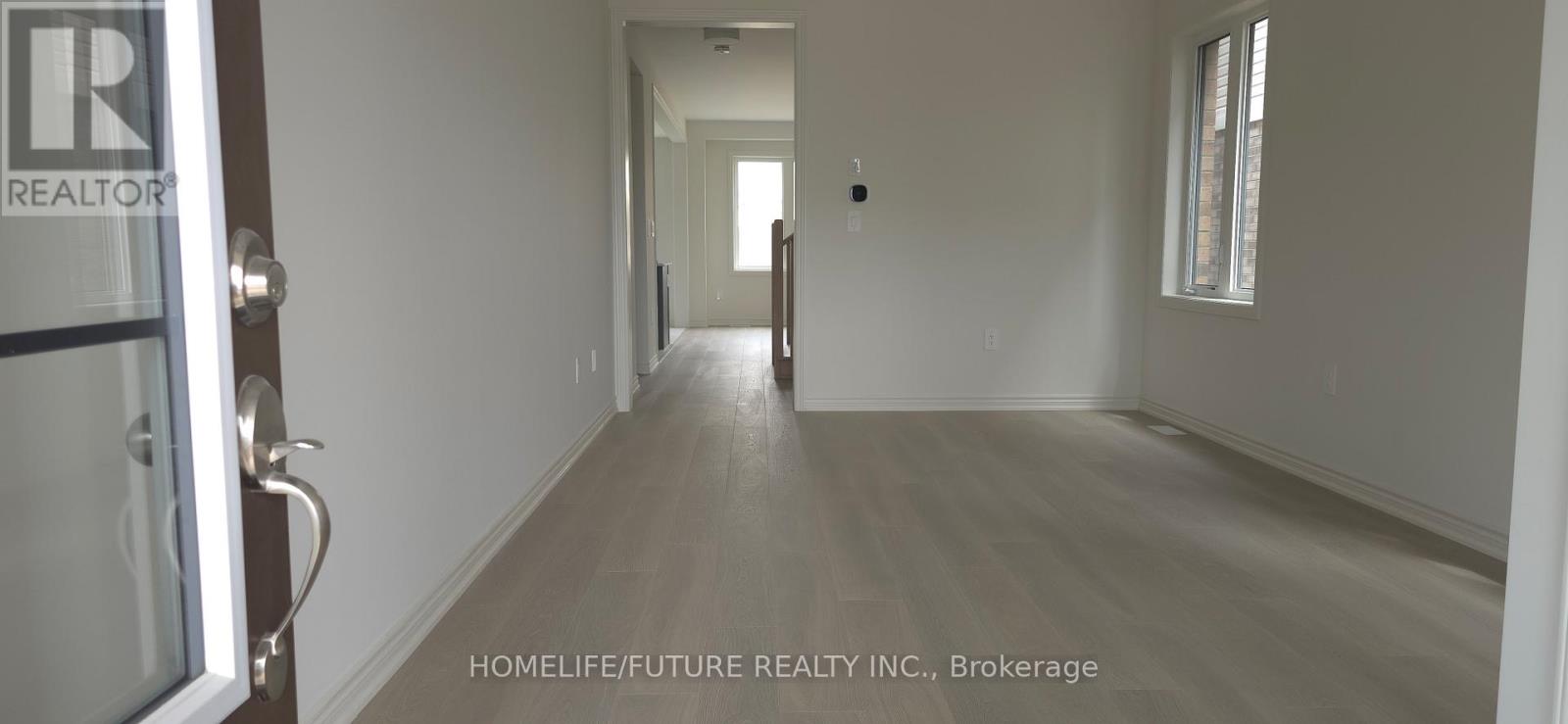 26 Rackham Lane, Clarington, Ontario  L1E 0M3 - Photo 4 - E13137004