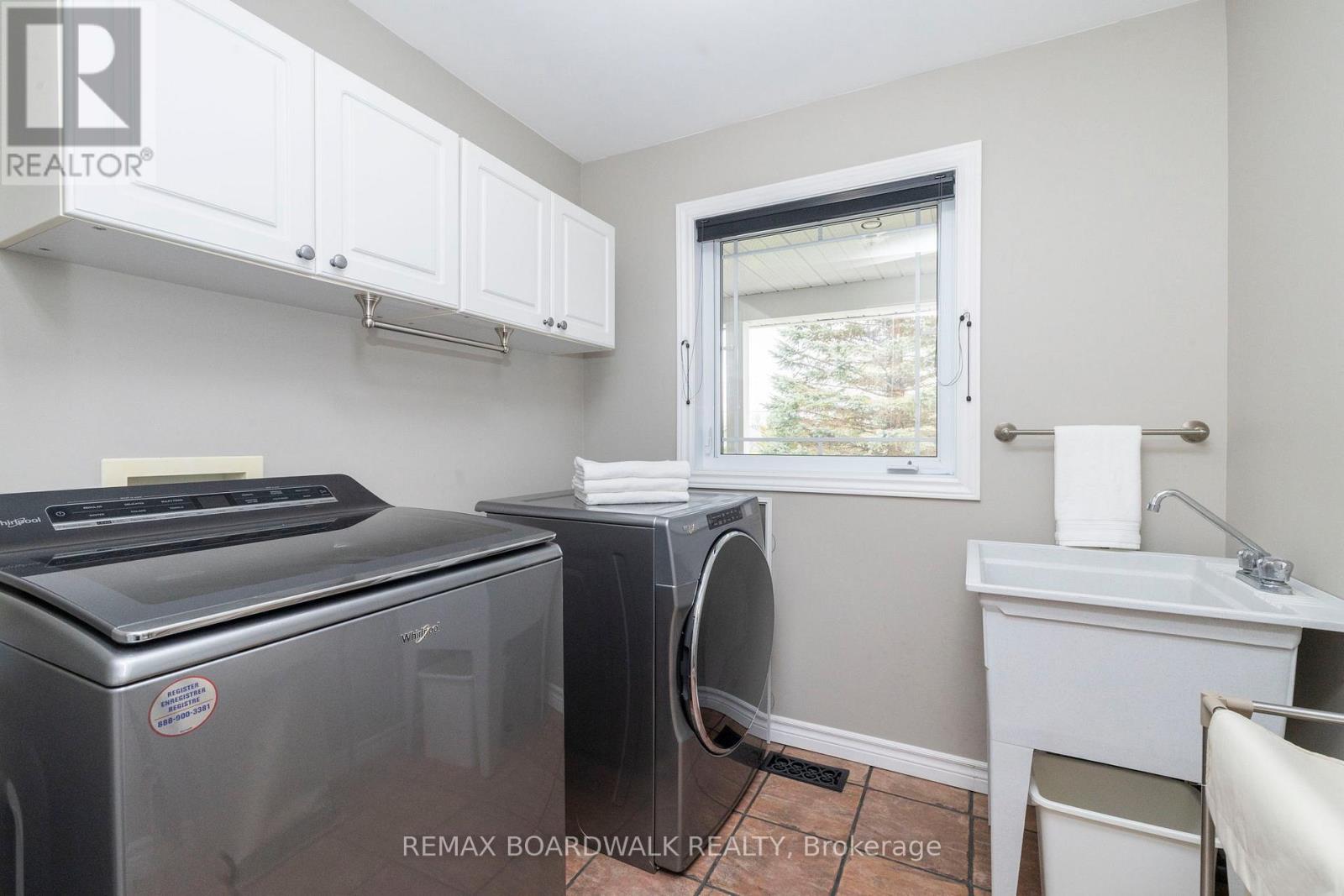 127 Macpherson Way, Drummond/north Elmsley, Ontario  K7H 3C9 - Photo 14 - X13141138