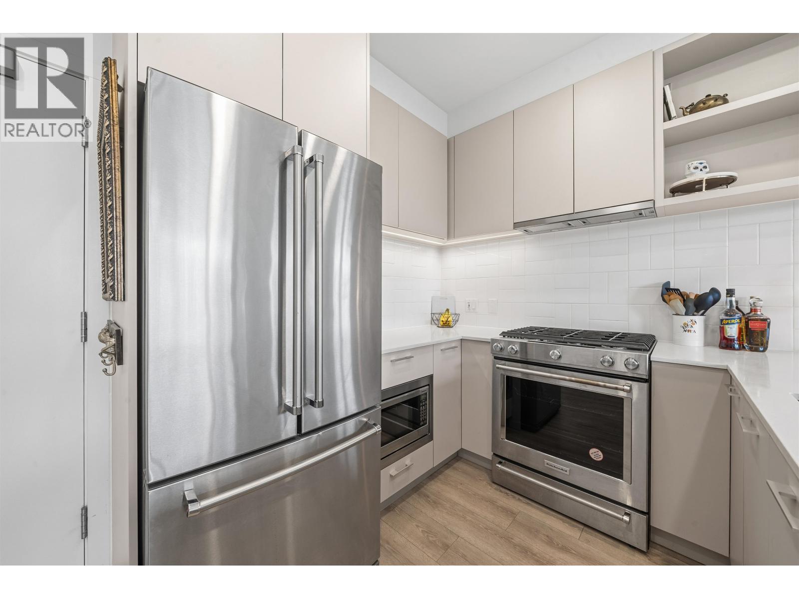613 735 Anskar Court, Coquitlam, British Columbia  V3J 0L7 - Photo 9 - R3124637