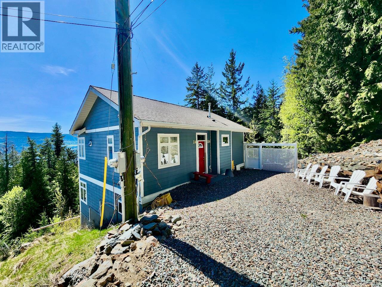 7660 Lichen Road, Anglemont, British Columbia  V0E 1M8 - Photo 62 - 10384254