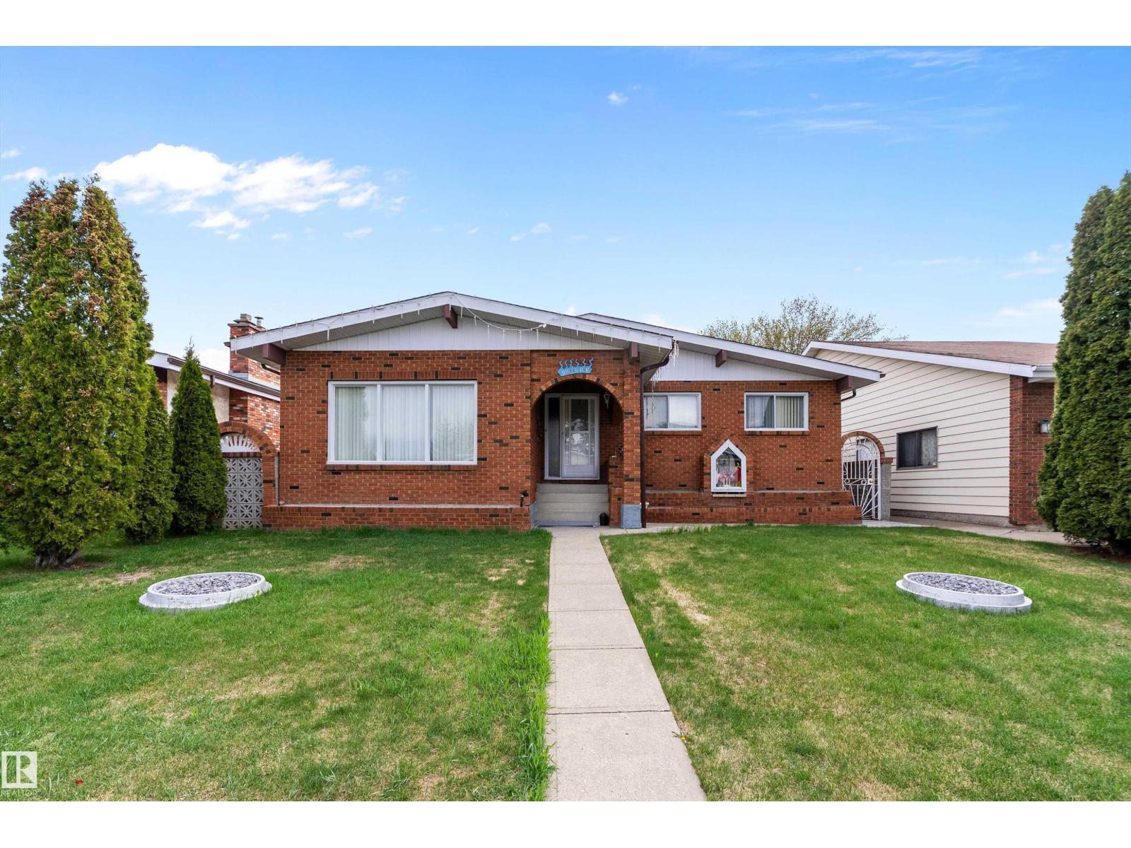 15907 101 ST NW, edmonton, Alberta
