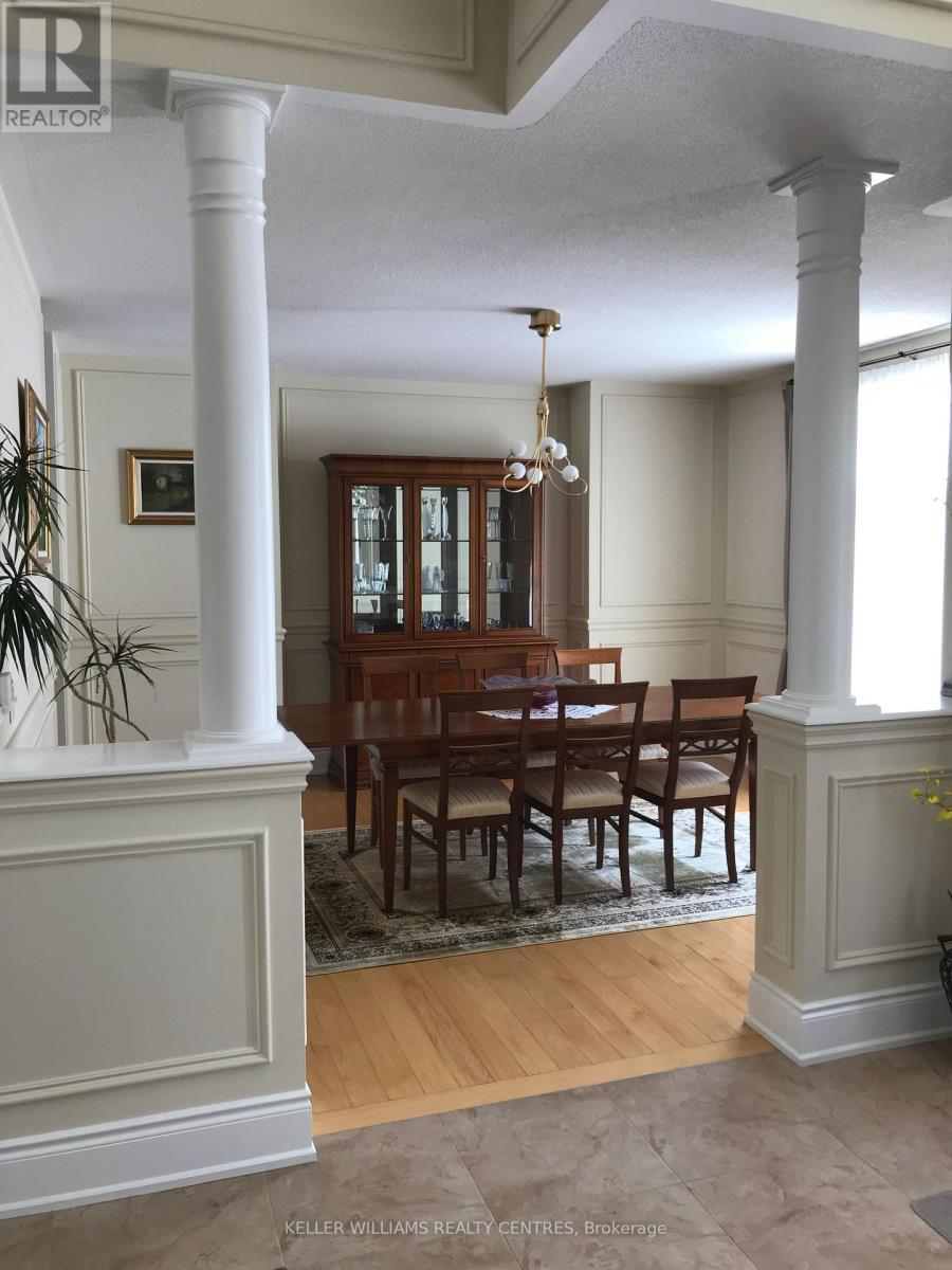 148 Hunterwood Chase, Vaughan, Ontario  L6A 4A8 - Photo 6 - N13141128