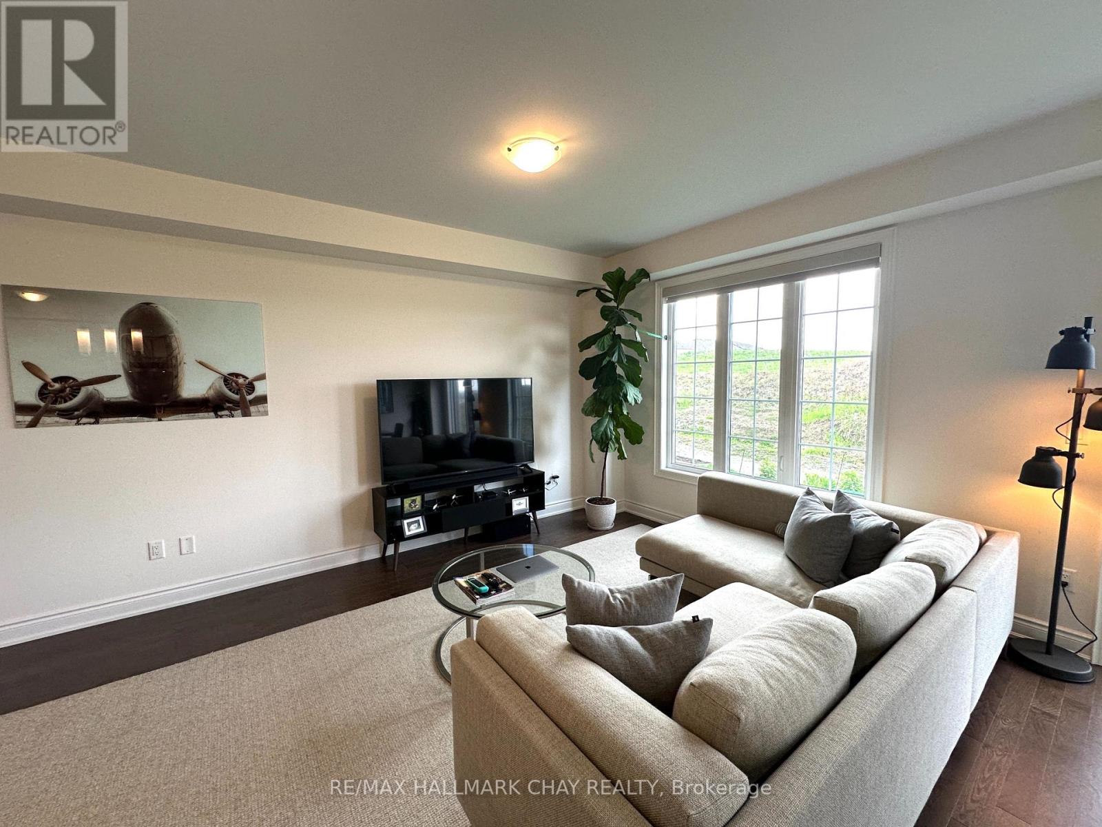 74 Phoenix Boulevard, Barrie, Ontario  L9J 0P7 - Photo 10 - S13141140