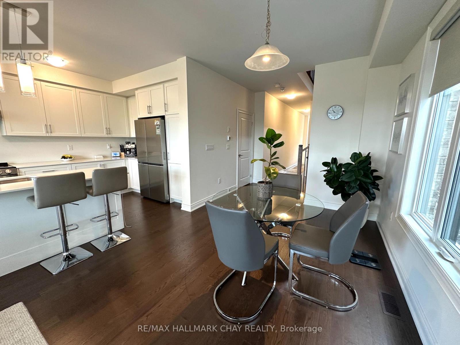 74 Phoenix Boulevard, Barrie, Ontario  L9J 0P7 - Photo 14 - S13141140