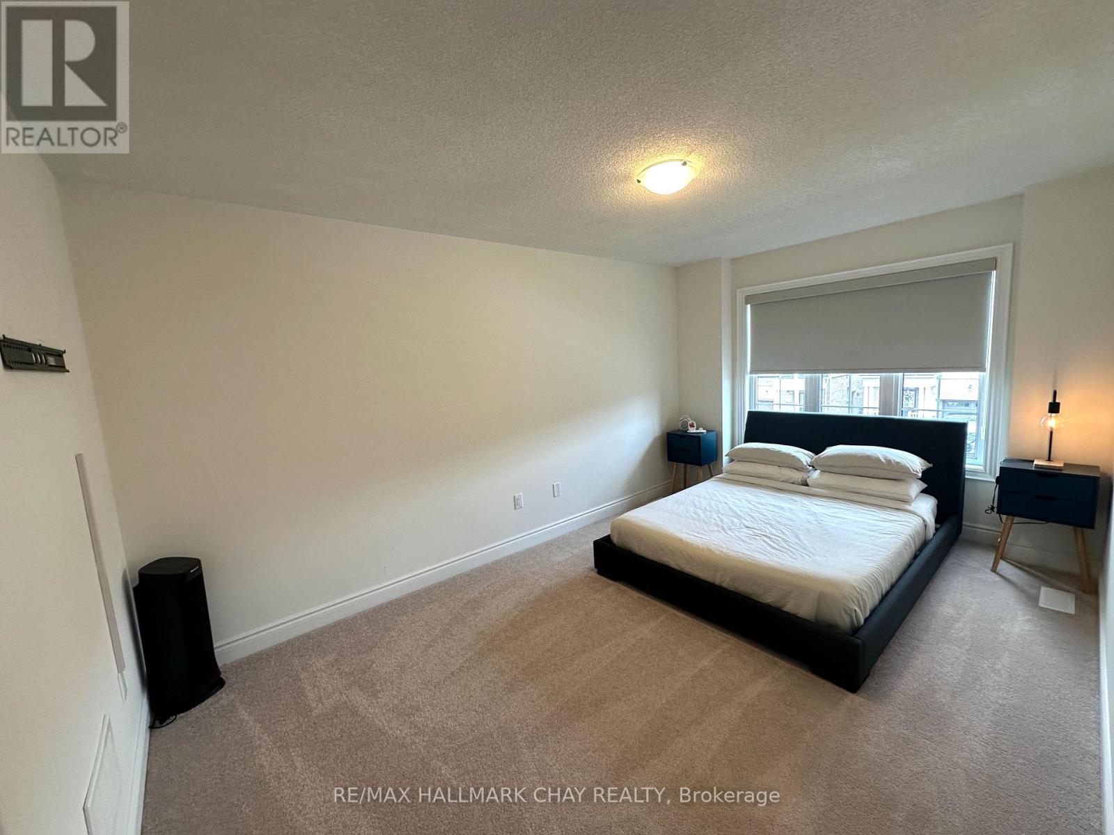 74 Phoenix Boulevard, Barrie, Ontario  L9J 0P7 - Photo 16 - S13141140