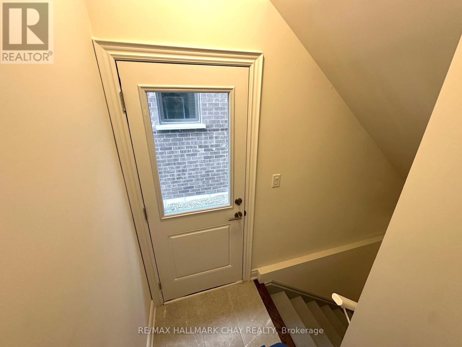 74 Phoenix Boulevard, Barrie, Ontario  L9J 0P7 - Photo 26 - S13141140
