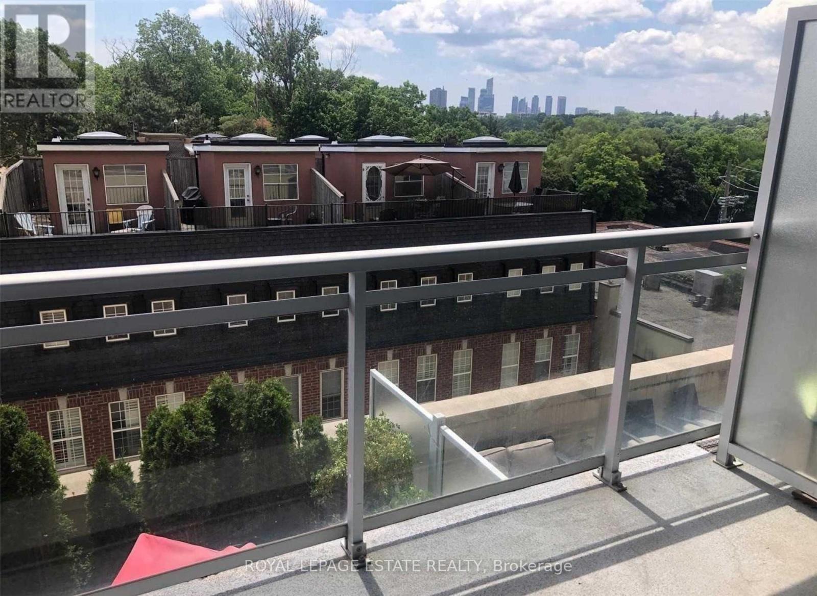 211 - 20 Gothic Avenue, Toronto, Ontario  M6P 1T5 - Photo 16 - W13141130