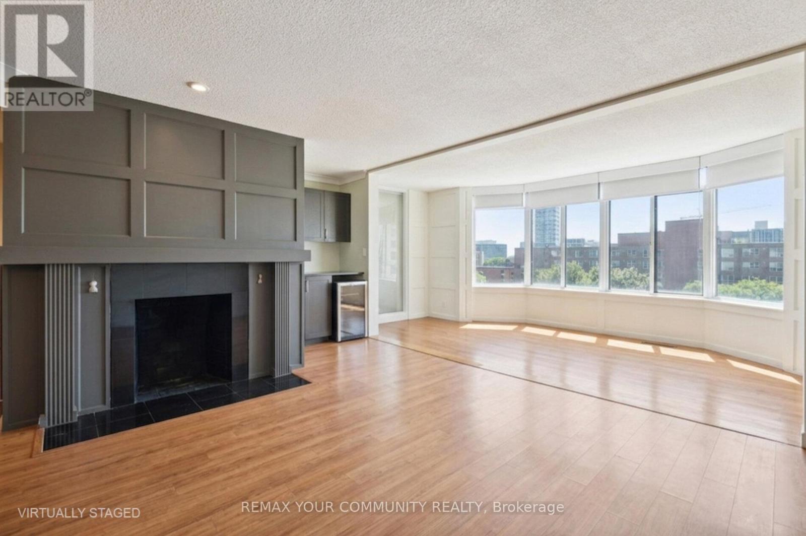 603 - 135 George Street S, Toronto, Ontario  M5A 4E8 - Photo 2 - C12597454