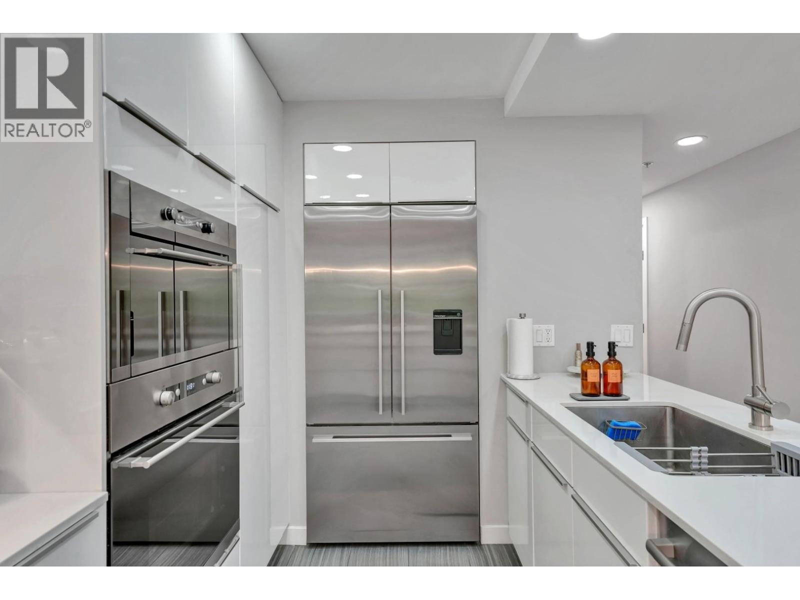 B110 1331 Homer Street, Vancouver, British Columbia  V6B 5M5 - Photo 5 - R3124640