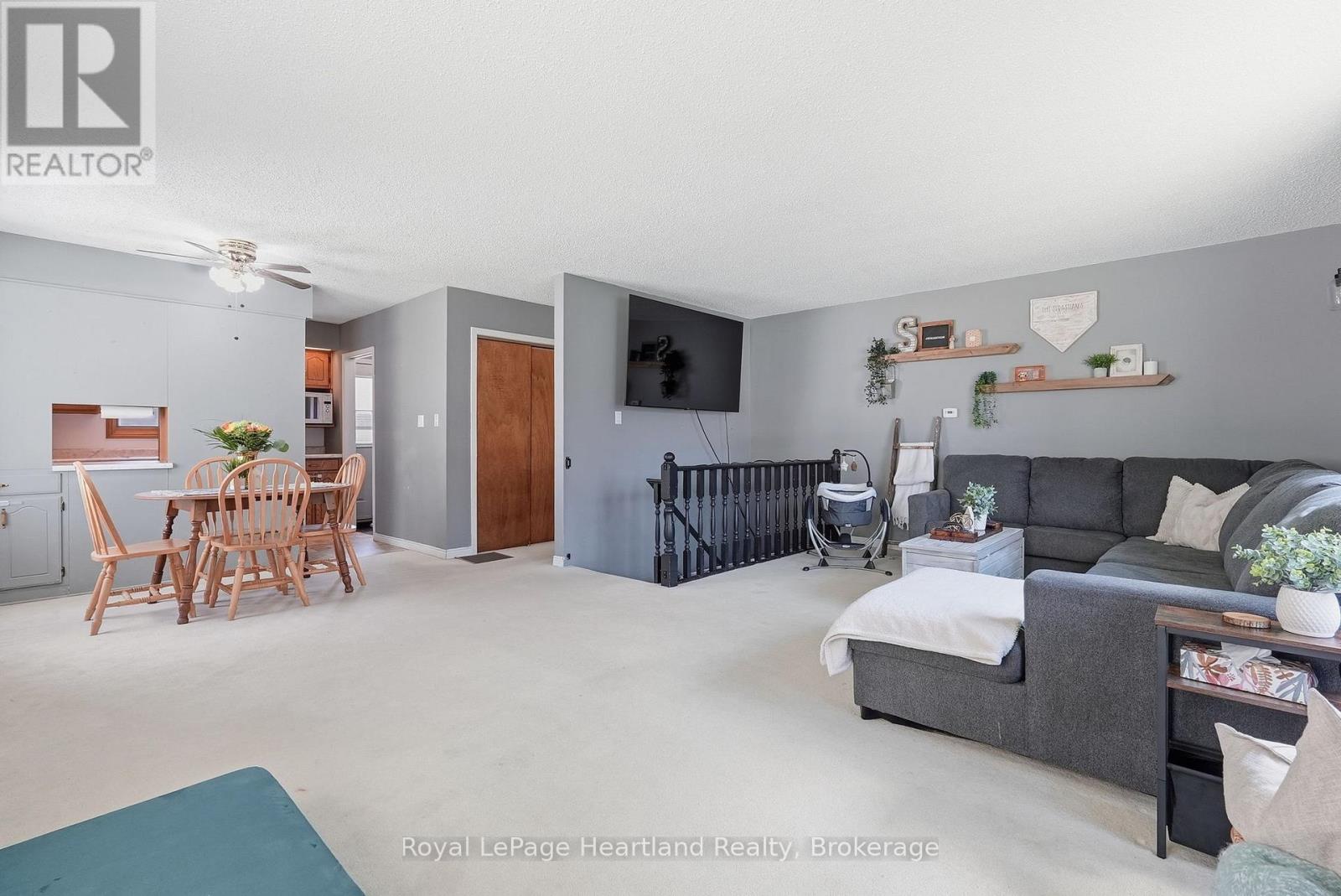 533 Ainley Street, Huron East, Ontario  N0G 1H0 - Photo 10 - X13141148