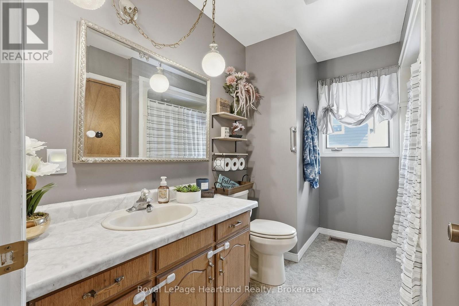 533 Ainley Street, Huron East, Ontario  N0G 1H0 - Photo 20 - X13141148