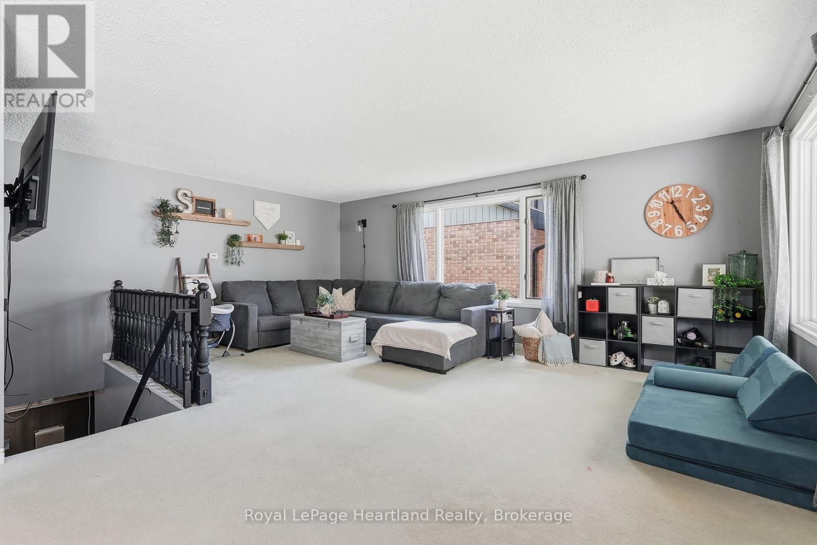 533 Ainley Street, Huron East, Ontario  N0G 1H0 - Photo 8 - X13141148