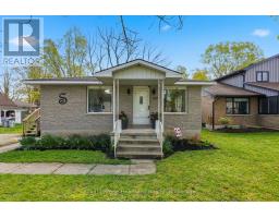 533 AINLEY STREET, Huron East, Ontario