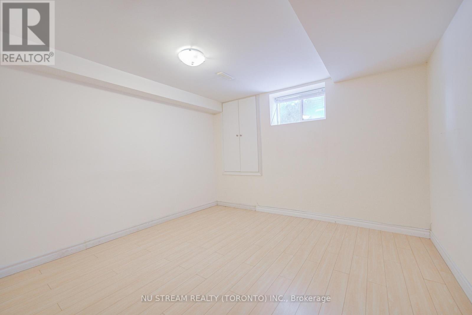 8 Hemingway Crescent, Markham, Ontario  L3R 2A4 - Photo 36 - N13141156