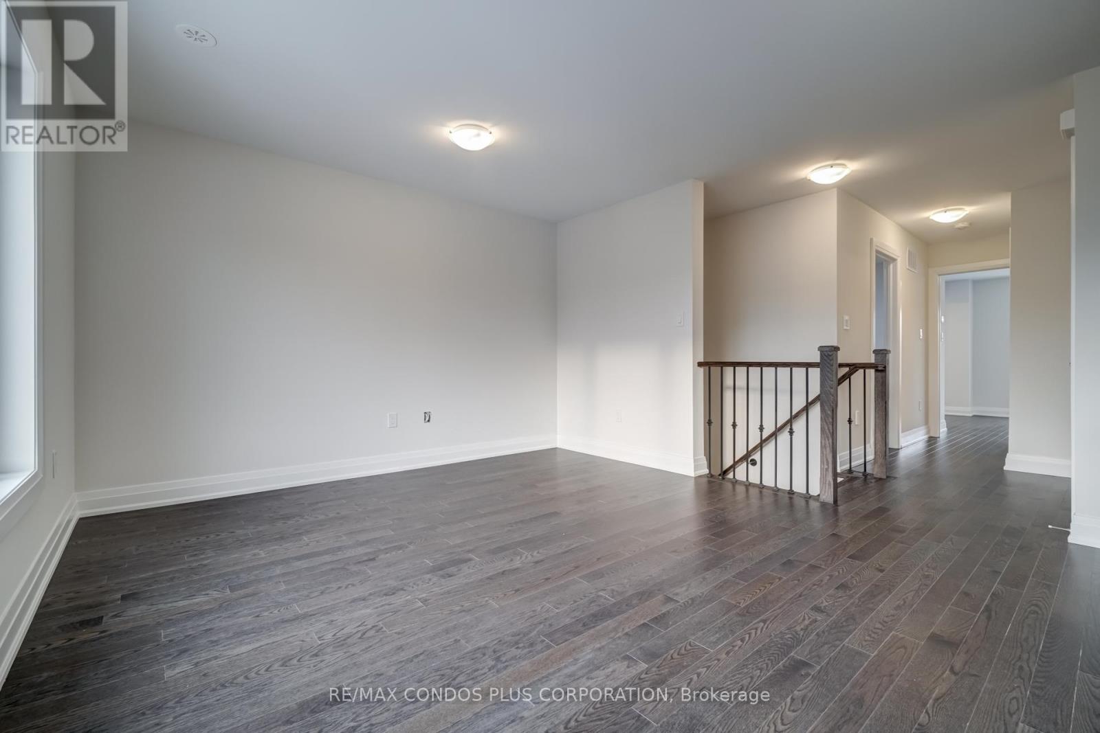 4 Wild Rose Gardens, Toronto, Ontario M6L 0A5 - Photo 5 - W13141146