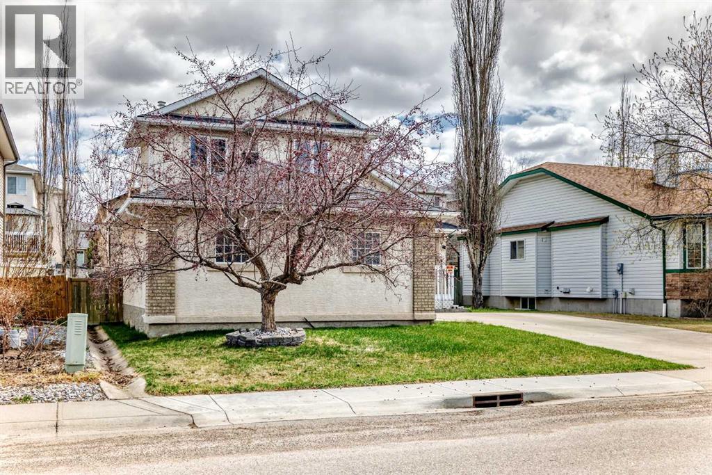 164 Cove Road, Chestermere, Alberta  T1X 1E4 - Photo 2 - A2305415