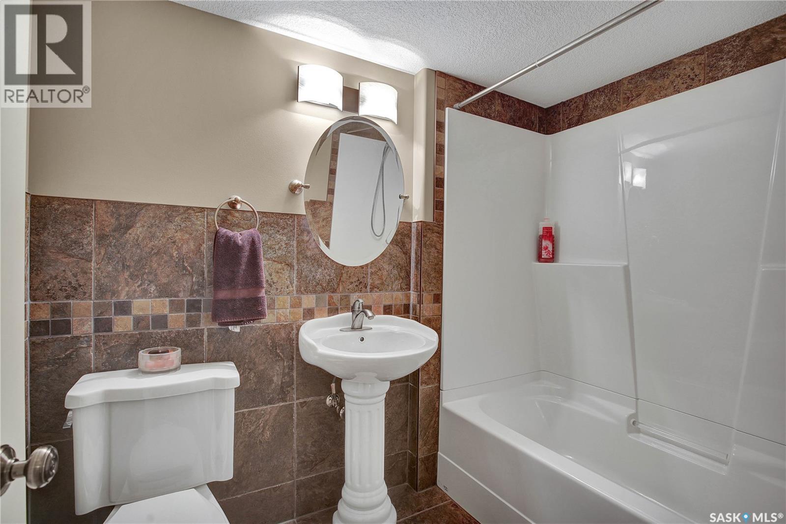 1003 5th Street E, Saskatoon, Saskatchewan  S7H 1H3 - Photo 20 - SK036316