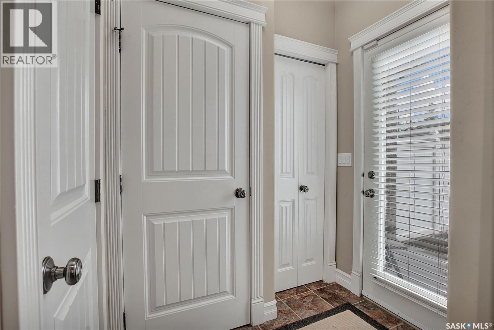 1003 5th Street E, Saskatoon, Saskatchewan  S7H 1H3 - Photo 29 - SK036316